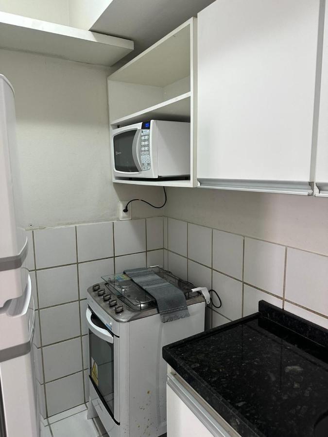 Flat Candeias, Piedade